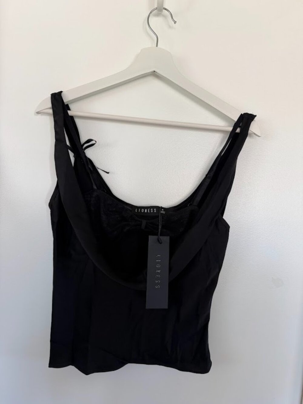 NWT Princess Polly Delilah Top Black - Size 6